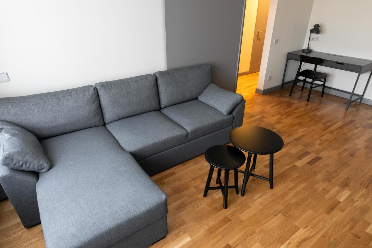 Brand New, Family-Friendly With A Great Location - Moon Apartment Ventspils Bagian luar foto