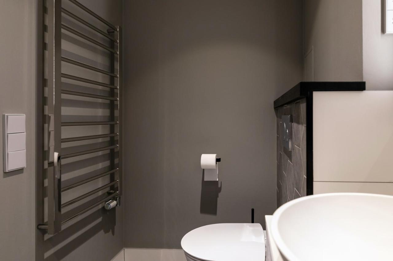 Brand New, Family-Friendly With A Great Location - Moon Apartment Ventspils Bagian luar foto