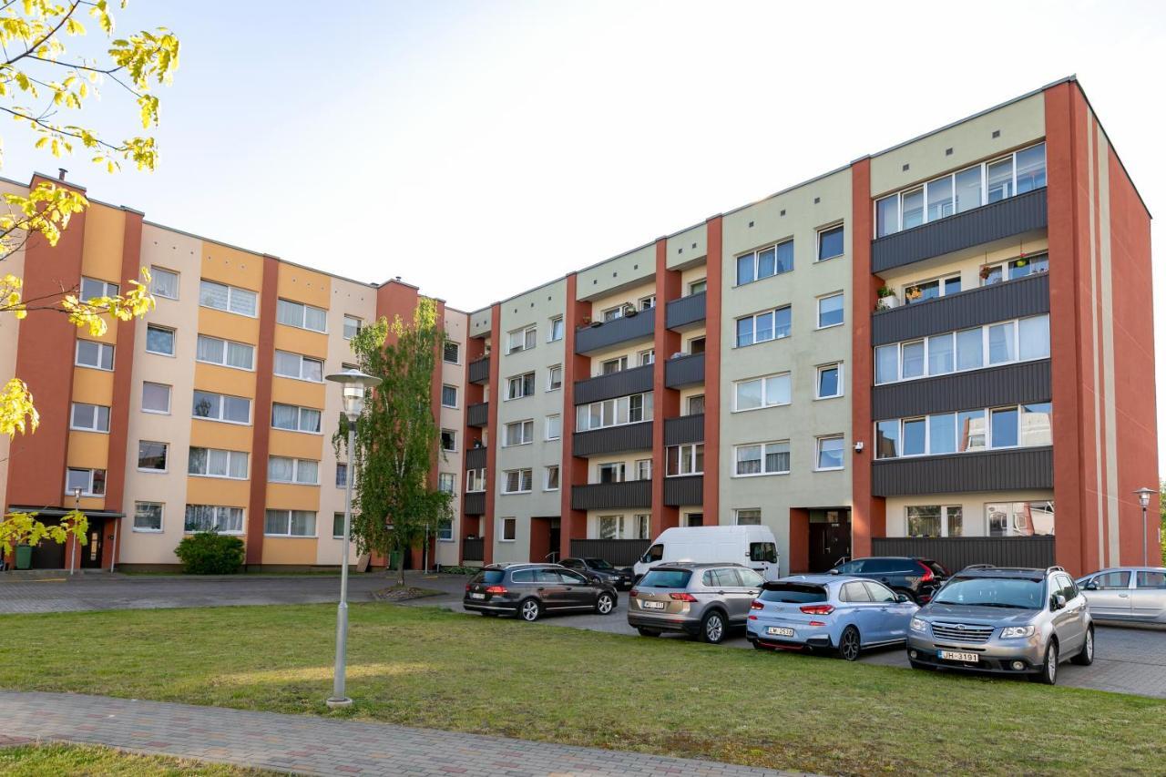 Brand New, Family-Friendly With A Great Location - Moon Apartment Ventspils Bagian luar foto